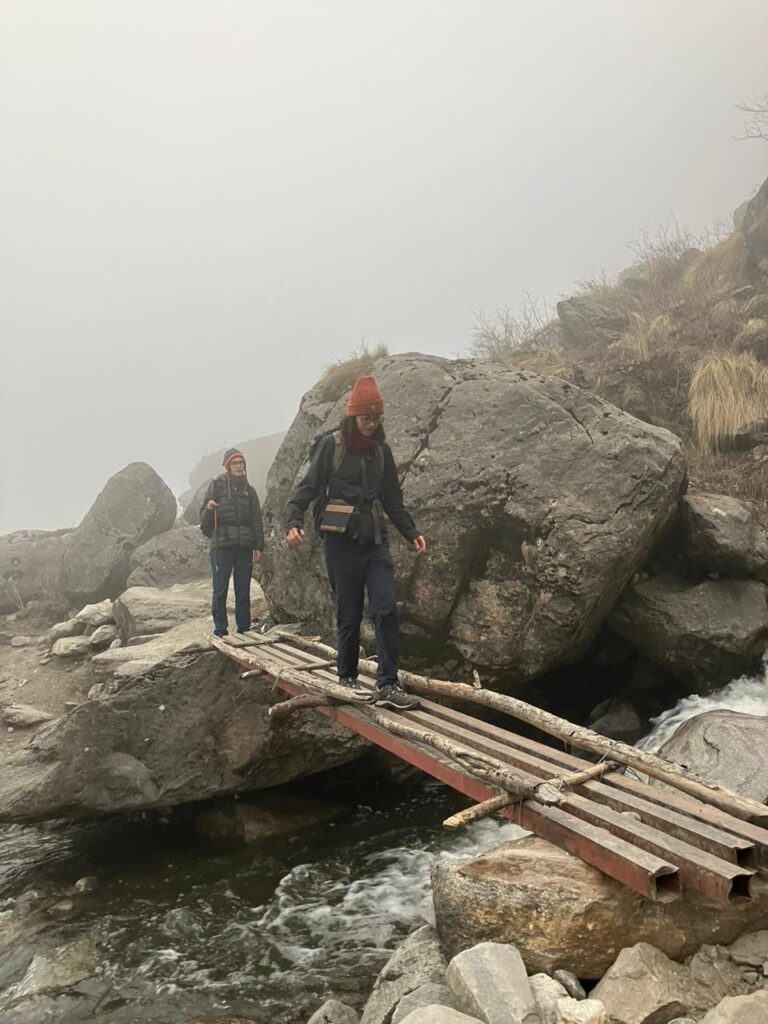 尼泊爾ABC+Poon Hill九日健行(安娜普納基地營)：Day6河上挑戰平衡感的木橋關卡(5)